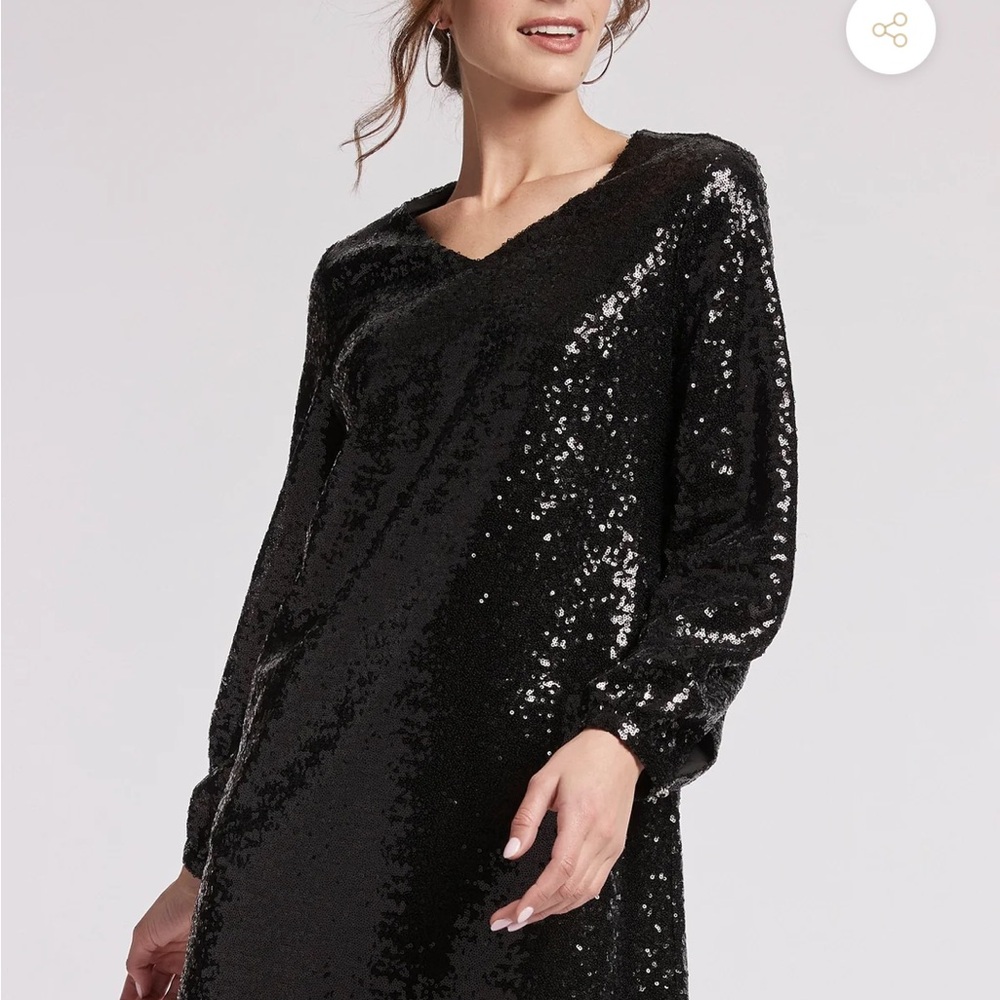 Tyler Boe Black Sequin Long Sleeve V-neck Cocktail Dress
